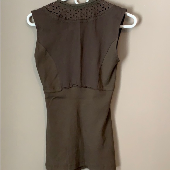 “Angels never die” tank top NWOT - Picture 5 of 6